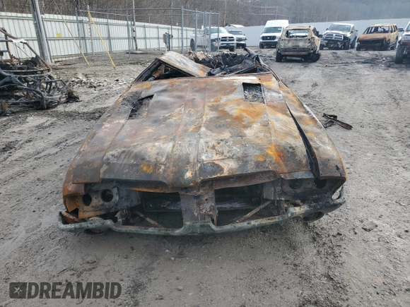 1972 Oldsmobile Cutlass z VIN 3G87H2R102297, wystawiony jako Copart lot #85957834 z przebiegiem Nie podano mil oraz Nie do naprawy. Historia ofert i sprzedaży dostępna na DreamBid. Obrazek 5.