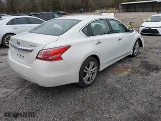 2013 Nissan Altima 3.5 SL with VIN 1N4BL3AP9DN554407, listed as a IAAI auction lot 41394630 with 134,500 mi miles. Bid and sale history available at carsss.com. Image 4.