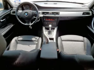 2006 BMW 3 Series 330i с VIN WBAVB33546KS34046, выставлен на аукционе Copart как лот 60077635 с пробегом 120 569 миль миль и Чистый • Clean title. История ставок и продаж доступна на DreamBid. Изображение 8.