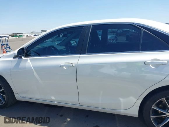 2015 Toyota Camry XLE with VIN 4T1BF1FK4FU477825, listed as a IAAI auction lot 41988429 with 156,886 mi miles and . Bid and sale history available at DreamBid. Image 15.