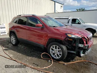 2015 Jeep Cherokee Latitude with VIN 1C4PJMCB5FW527800, listed as a Copart auction lot 50581105 with 84,360 mi miles and Salvage Title. Bid and sale history available at carsss.com. Image 4.