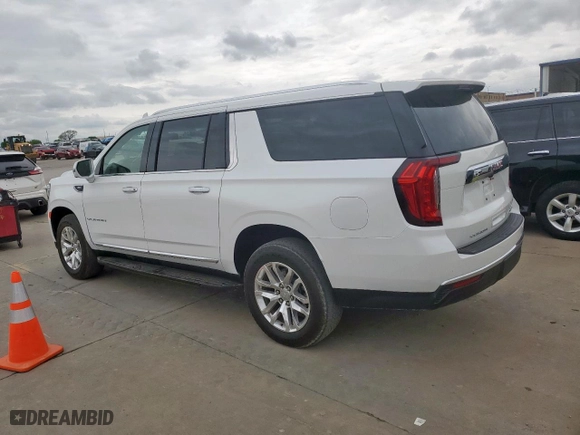 2023 GMC Yukon XL SLT with VIN 1GKS2GKD1PR564732, listed as a Copart auction lot 51162395 with 4,105 mi miles and Clean Title. Bid and sale history available at carsss.com. Image 2.