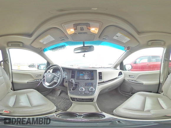2015 Toyota Sienna XLE с VIN 5TDYK3DC8FS671800, выставлен на аукционе Copart как лот 49820685 с пробегом 110 256 миль миль и Списание • Salvage title. История ставок и продаж доступна на DreamBid. Изображение 14.