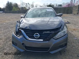 2017 Nissan Altima SV z VIN 1N4AL3AP0HC288370, wystawiony jako IAAI lot #41908701 z przebiegiem 80 551 mil mil oraz . Historia ofert i sprzedaży dostępna na DreamBid. Obrazek 12.