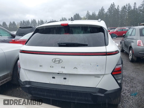 2024 Hyundai Kona SEL with VIN KM8HCCAB1RU051939, listed as a IAAI auction lot 41880076 with 24,513 mi miles. Bid and sale history available at carsss.com. Image 17.