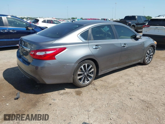 2016 Nissan Altima SR z VIN 1N4AL3AP5GC121498, wystawiony jako IAAI lot #41965883 z przebiegiem 128 381 mil mil oraz . Historia ofert i sprzedaży dostępna na DreamBid. Obrazek 4.