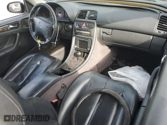 2002 Mercedes-Benz CLK 55 AMG with VIN WDBLK74G62T106105, listed as a Copart auction lot 82887684 with Not Provided miles and Salvage Title. Bid and sale history available at DreamBid. Image 8.