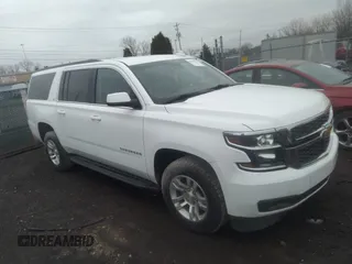 2018 Chevrolet Suburban LT z VIN 1GNSCHKC1JR268422, wystawiony jako IAAI lot #35929165 z przebiegiem 79 923 mil mil oraz . Historia ofert i sprzedaży dostępna na DreamBid. Obrazek 1.