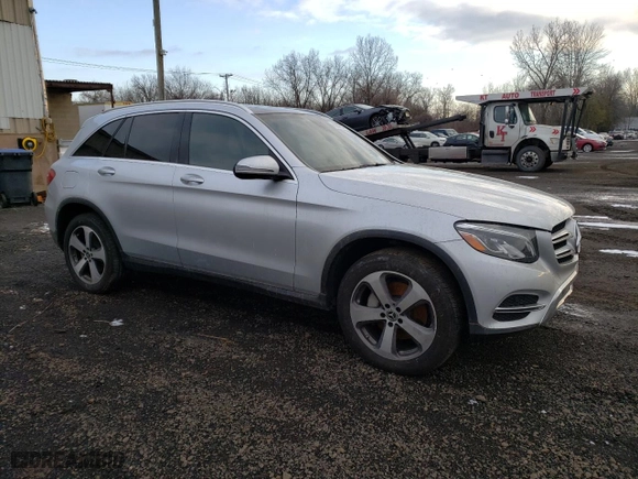 2018 Mercedes-Benz GLC with VIN WDC0G4KB7JV084172, listed as a Copart auction lot 85987004 with 0 mi miles and Non Repairable. Bid and sale history available at carsss.com. Image 4.