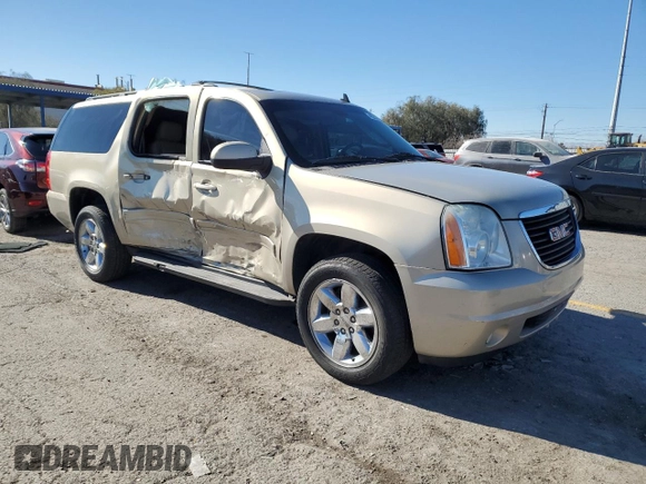 2012 GMC Yukon XL SLT with VIN 1GKS2KE77CR151295, listed as a Copart auction lot 42218105 with 84,590 mi miles and Salvage Title. Bid and sale history available at carsss.com. Image 4.