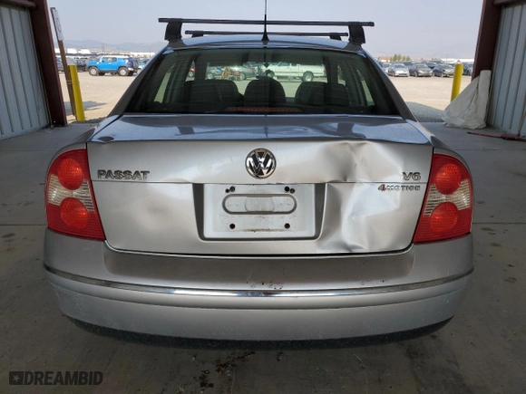 2003 Volkswagen Passat GLX with VIN WVWTH63BX3P381745, listed as a Copart auction lot 63975414 with 180,783 mi miles and Clean Title. Bid and sale history available at carsss.com. Image 6.