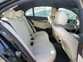 2018 Mercedes-Benz E-Class E 300 with VIN WDDZF4JB5JA309171, listed as a Copart auction lot 50759885 with 75,993 mi miles and Clean Title. Bid and sale history available at carsss.com. Image 10.
