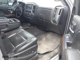 2019 Chevrolet Silverado 2500HD LTZ with VIN 1GC1KTEY0KF116765, listed as a IAAI auction lot 41941751 with 1 mi miles. Bid and sale history available at carsss.com. Image 5.