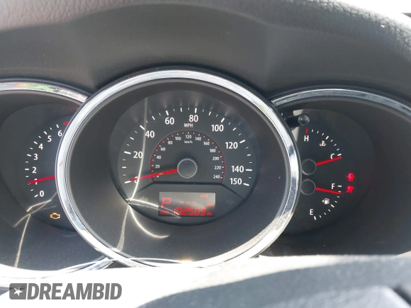 2011 Kia Sorento LX with VIN 5XYKT4A15BG175047, listed as a IAAI auction lot 42161402 with 102,509 mi miles and . Bid and sale history available at DreamBid. Image 7.