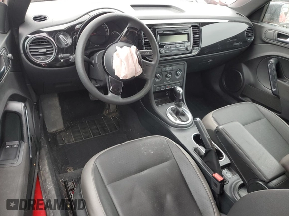 2015 Volkswagen Beetle Fleet Edition with VIN 3VWF17AT6FM603112, listed as a Copart auction lot 47322905 with 95,912 mi miles and Clean title. Bid and sale history available at DreamBid. Image 8.