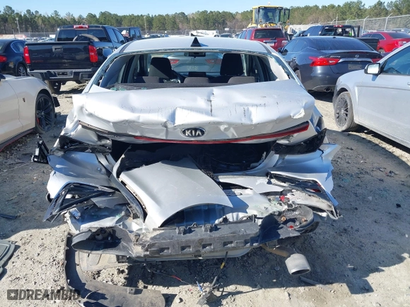 2019 Kia Forte LXS with VIN 3KPF24AD3KE118762, listed as a IAAI auction lot 41823333 with 76,446 mi miles. Bid and sale history available at carsss.com. Image 15.