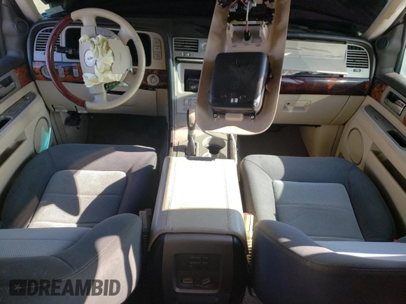 2003 Lincoln Navigator Luxury with VIN 5LMFU28R63LJ03321, listed as a Copart auction lot 59796874 with 0 mi miles and Salvage Title. Bid and sale history available at carsss.com. Image 8.