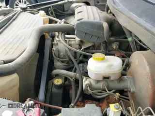2000 Dodge 1500 with VIN 1B7HF13Z7YJ147052, listed as a IAAI auction lot 42196659 with 191,316 mi miles and . Bid and sale history available at DreamBid. Image 12.