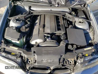 2004 BMW 3 Series 325Ci with VIN WBABW33434PL33682, listed as a Copart auction lot 81960894 with 135,460 mi miles and Salvage Title. Bid and sale history available at carsss.com. Image 11.