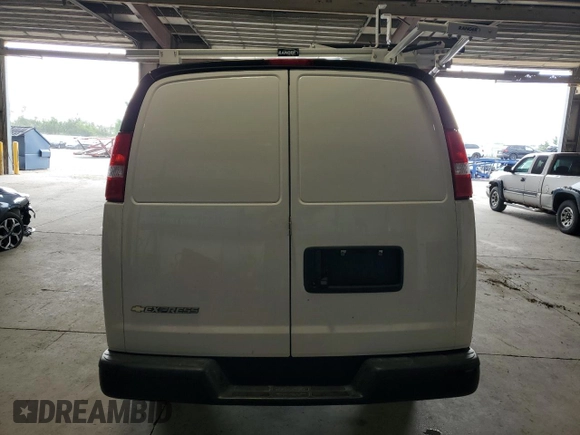 2024 Chevrolet Express Cargo with VIN 1GCWGAFP2R1174904, listed as a Copart auction lot 63218715 with 20,859 mi miles and Clean title. Bid and sale history available at DreamBid. Image 6.