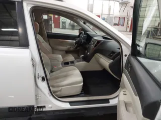2011 Subaru Outback 2.5i Prem AWP with VIN 4S4BRBCC2B3442565, listed as a IAAI auction lot 42032820 with 207,677 mi miles. Bid and sale history available at carsss.com. Image 5.