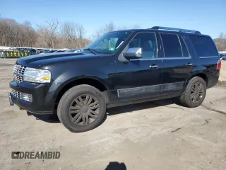 2010 Lincoln Navigator z VIN 5LMJJ2J57AEJ06191, wystawiony jako Copart lot #49532805 z przebiegiem 198 206 mil mil oraz Czysty tytuł • Clean title. Historia ofert i sprzedaży dostępna na DreamBid. Obrazek 1.