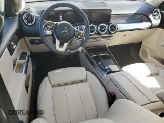 2022 Mercedes-Benz GLB 250 с VIN W1N4M4GB1NW246394, выставлен на аукционе Copart как лот 51965515 с пробегом 29 539 миль миль и Списание • Salvage title. История ставок и продаж доступна на DreamBid. Изображение 8.