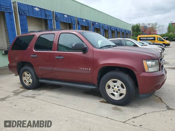 2008 Chevrolet Tahoe 2LT z VIN 1GNFC13068J148704, wystawiony jako Copart lot #54614815 z przebiegiem 229 570 mil mil oraz Czysty tytuł • Clean title. Historia ofert i sprzedaży dostępna na DreamBid. Obrazek 4.