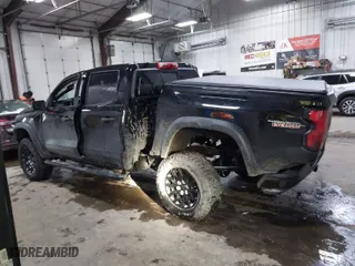 2024 Chevrolet Colorado 4WD Trail Boss with VIN 1GCPTEEK9R1161645, listed as a IAAI auction lot 40984625 with 174 mi miles. Bid and sale history available at carsss.com. Image 13.
