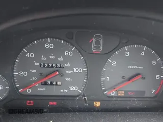 1998 Subaru Legacy L z VIN 4S3BK4353W7300794, wystawiony jako IAAI lot #42205793 z przebiegiem 227 539 mil mil oraz . Historia ofert i sprzedaży dostępna na DreamBid. Obrazek 7.