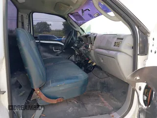 2003 Ford F-250 XL с VIN 1FTNF20P33EB49412, выставлен на аукционе IAAI как лот 42491529 с пробегом Не указан миль и . История ставок и продаж доступна на DreamBid. Изображение 5.