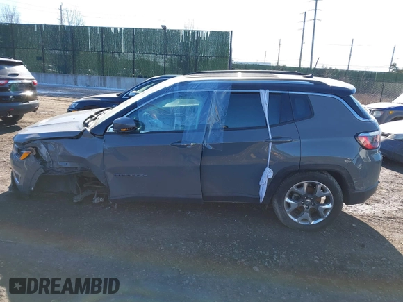 2019 Jeep Compass Limited z VIN 3C4NJDCB4KT787418, wystawiony jako IAAI lot #41435664 z przebiegiem 72 940 mil mil oraz . Historia ofert i sprzedaży dostępna na DreamBid. Obrazek 14.