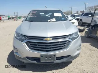 2020 Chevrolet Equinox LT with VIN 2GNAXUEV8L6165776, listed as a IAAI auction lot 41712136 with 132,479 mi miles. Bid and sale history available at carsss.com. Image 13.