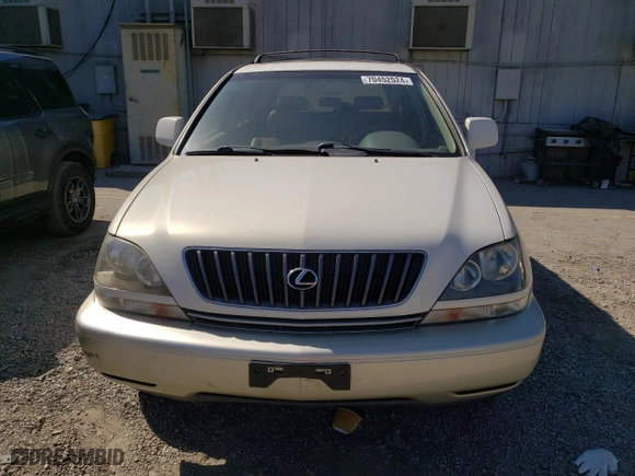 1999 Lexus RX 300 Luxury SUV with VIN JT6HF10U7X0078609, listed as a Copart auction lot 70452524 with 133,882 mi miles and Salvage Title. Bid and sale history available at carsss.com. Image 5.