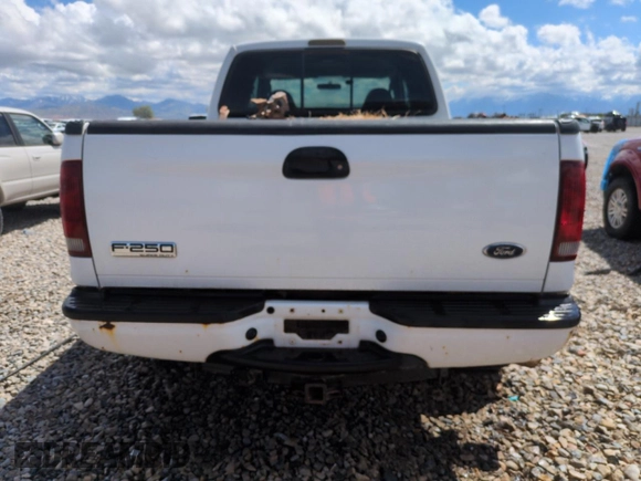 2006 Ford F-250 XL with VIN 1FTSW21P86EC38270, listed as a Copart auction lot 54608525 with 191,044 mi miles and Salvage title. Bid and sale history available at DreamBid. Image 6.