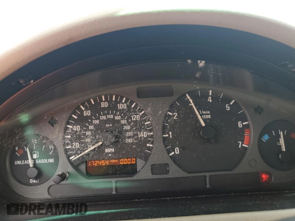 1998 BMW 3 Series 1.9L with VIN 4USCH7327WLD15412, listed as a Copart auction lot 67392774 with 172,454 mi miles and Clean Title. Bid and sale history available at carsss.com. Image 9.