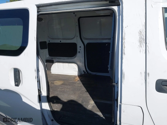 2015 Chevrolet City Express Cargo Van LT with VIN 3N63M0ZN8FK708740, listed as a IAAI auction lot 42004531 with 262,567 mi miles. Bid and sale history available at carsss.com. Image 8.