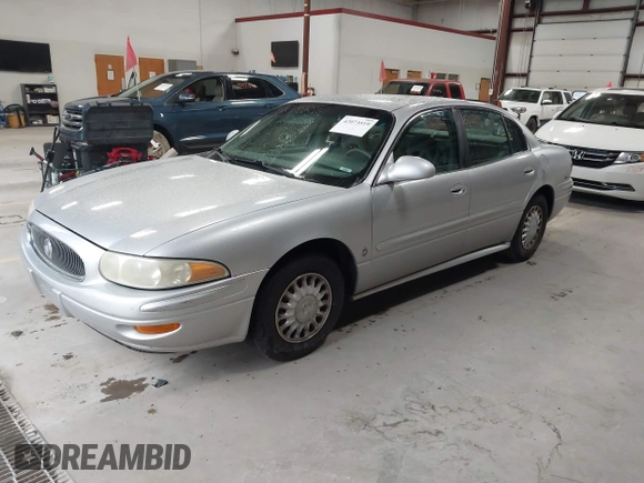 2001 Buick LeSabre Custom with VIN 1G4HP54K714265799, listed as a IAAI auction lot 42073519 with 193,367 mi miles and . Bid and sale history available at carsss.com. Image 2.