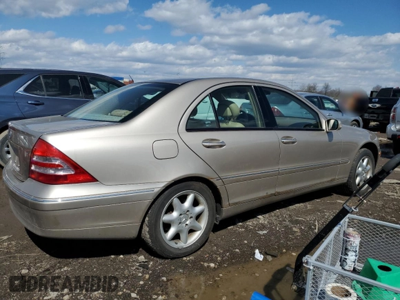 2003 Mercedes-Benz C 240 with VIN WDBRF61JX3E013411, listed as a Copart auction lot 47360734 with 213,190 mi miles and Clean Title. Bid and sale history available at carsss.com. Image 3.