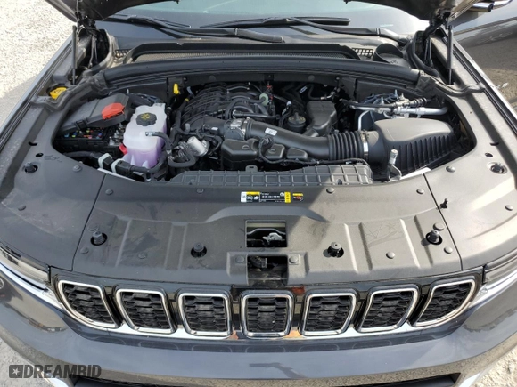2024 Jeep Grand Cherokee L Limited with VIN 1C4RJKBG8R8564374, listed as a Copart auction lot 68360924 with 14 mi miles and Salvage Title. Bid and sale history available at carsss.com. Image 12.