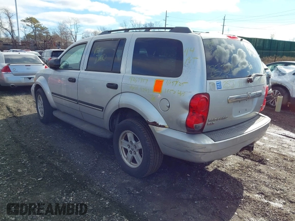 2007 Dodge Durango SLT z VIN 1D8HB48267F501204, wystawiony jako IAAI lot #41497256 z przebiegiem Nie podano mil oraz . Historia ofert i sprzedaży dostępna na DreamBid. Obrazek 3.