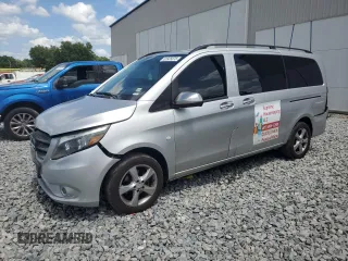 2016 Mercedes-Benz Metris Passenger with VIN WD4PG2EE5G3134348, listed as a Copart auction lot 51925075 with 141,808 mi miles and Salvage Title. Bid and sale history available at DreamBid. Image 1.