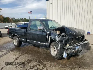 1991 GMC Sierra 1500 with VIN 1GTDC14H4MZ526745, listed as a Copart auction lot 82861084 with 227,672 mi miles and Salvage Title. Bid and sale history available at DreamBid. Image 4.