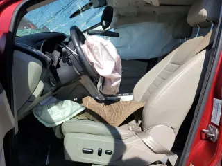 2013 Ford Escape SEL with VIN 1FMCU0H96DUD90682, listed as a Copart auction lot 53031425 with 199,059 mi miles and Salvage Title. Bid and sale history available at carsss.com. Image 7.
