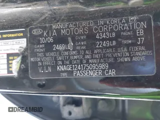 2007 Kia Optima EX with VIN KNAGE124175095989, listed as a IAAI auction lot 41637247 with 174,944 mi miles. Bid and sale history available at carsss.com. Image 9.