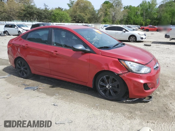2013 Hyundai Accent GLS z VIN KMHCU4AE2DU461620, wystawiony jako Copart lot #53939795 z przebiegiem 206 137 mil mil oraz Szkoda całkowita • Salvage title. Historia ofert i sprzedaży dostępna na DreamBid. Obrazek 4.