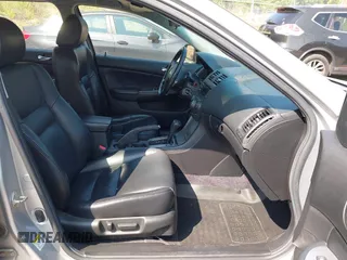 2003 Honda Accord EX z VIN 1HGCM665X3A020103, wystawiony jako IAAI lot #42402959 z przebiegiem 184 751 mil mil oraz . Historia ofert i sprzedaży dostępna na DreamBid. Obrazek 5.