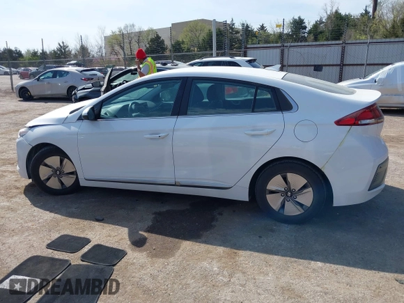 2021 Hyundai Ioniq SE with VIN KMHC75LC3MU257479, listed as a IAAI auction lot 41893021 with 65,785 mi miles and . Bid and sale history available at DreamBid. Image 14.