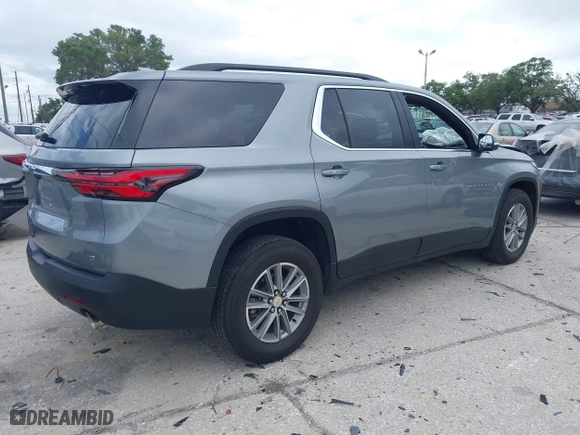 2023 Chevrolet Traverse LT Cloth with VIN 1GNERGKW0PJ252087, listed as a IAAI auction lot 41964932 with 9,972 mi miles. Bid and sale history available at carsss.com. Image 4.