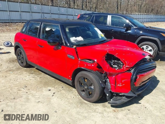 2024 MINI Hardtop 4 Door Cooper Classic with VIN WMW33DK00R2V40133, listed as a IAAI auction lot 41801763 with 9,607 mi miles and . Bid and sale history available at DreamBid. Image 1.